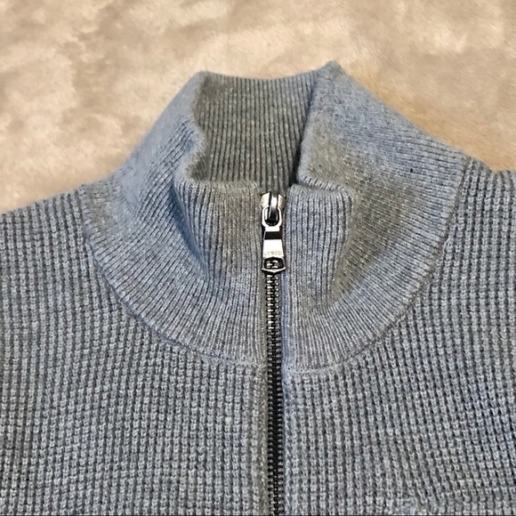 Men’s Banana Republic Light Grey Sweater Jacket - Picture 3 of 14